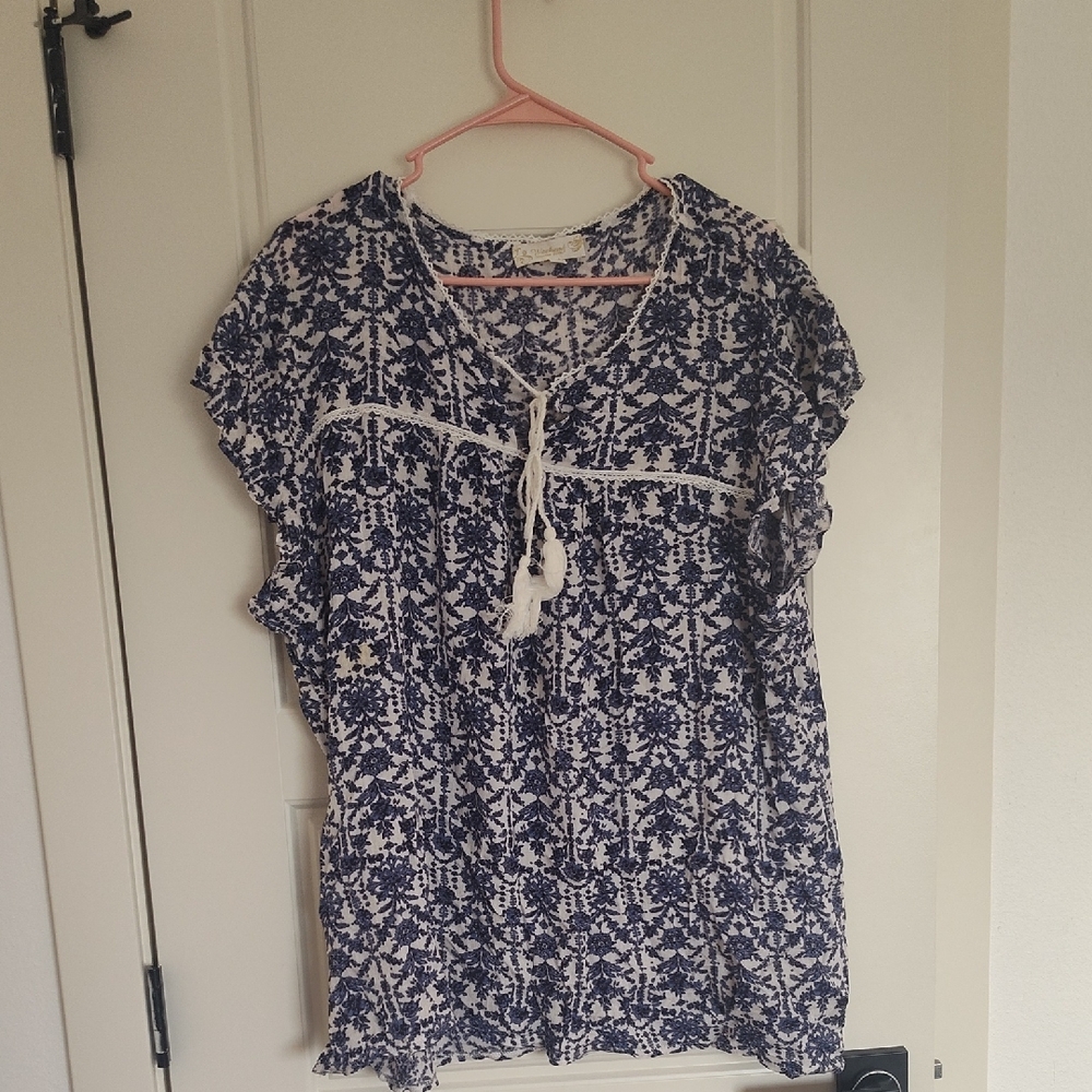 Navy & White Tassel Tie Printed Tunic Blouse